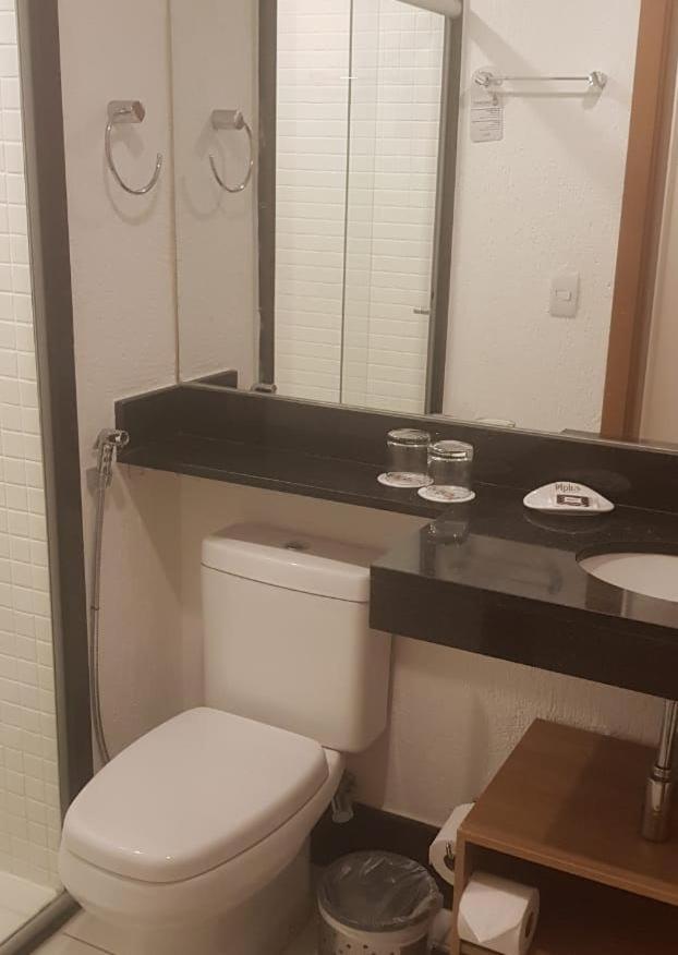 Apartamento Flat Ed. Athos Bulcao Ap. 209